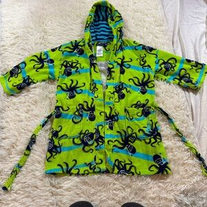 K37.‎ Kids Nautica Green Octopus Print Hooded Robe